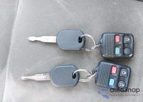 2010 Ford Focus S from USA, damaged, VIN 1FAHP3EN0AW141546